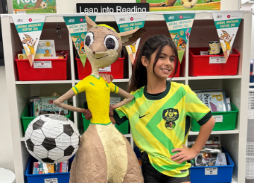 Image of girl with Luna Roo
